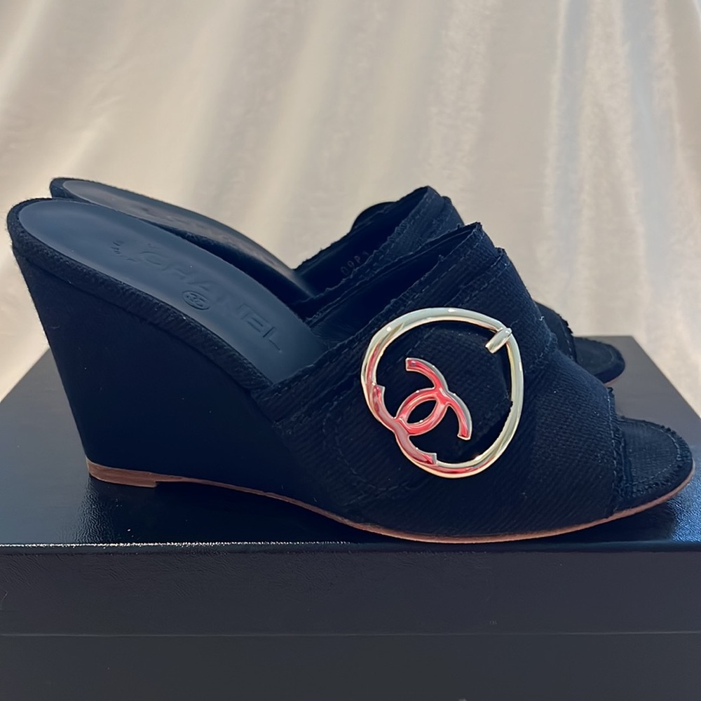 CHANEL MULES
